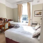 Abbeyleigh House
