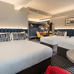 Academy Plaza Hotel