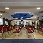 Academy Plaza Hotel