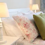 Auburn Bed And Breakfast
