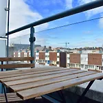 Central Dublin 1 Bedroom Apartment