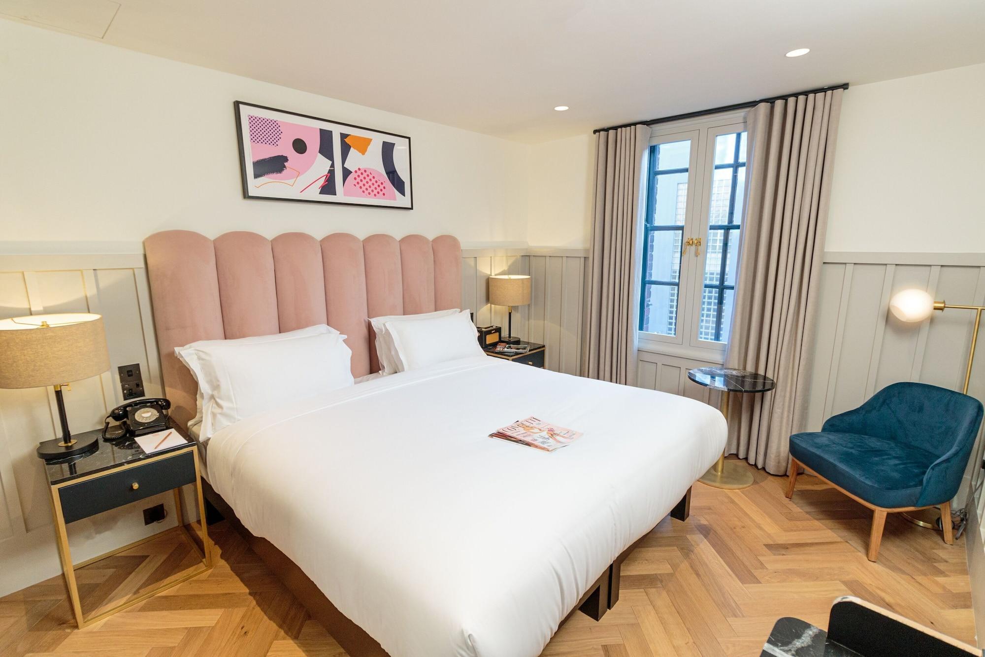 The Clarence 4*