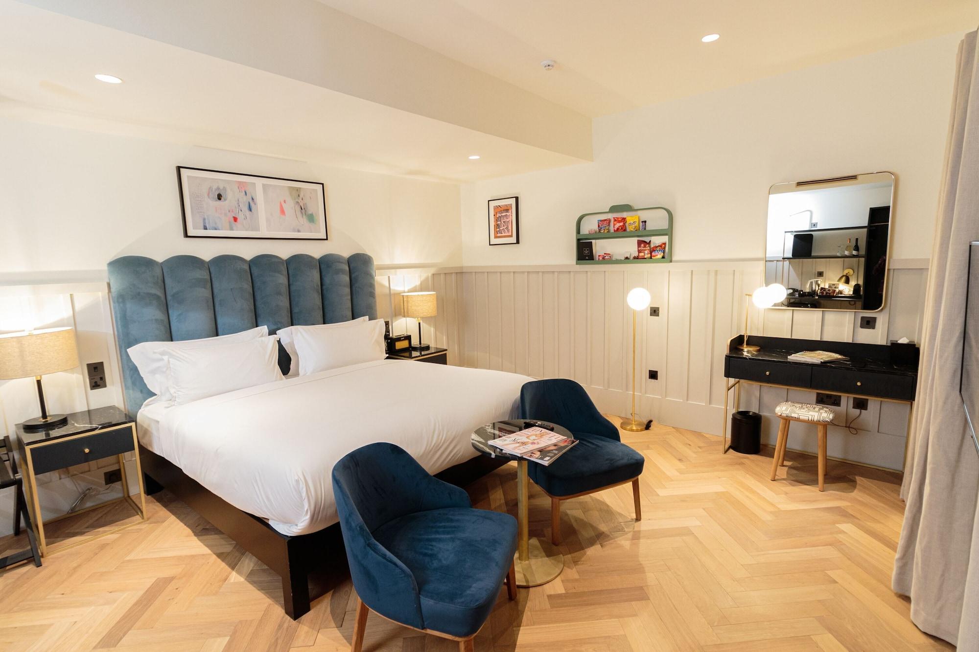 The Clarence Hotel