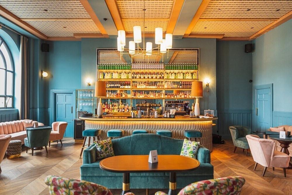 Hotel The Clarence