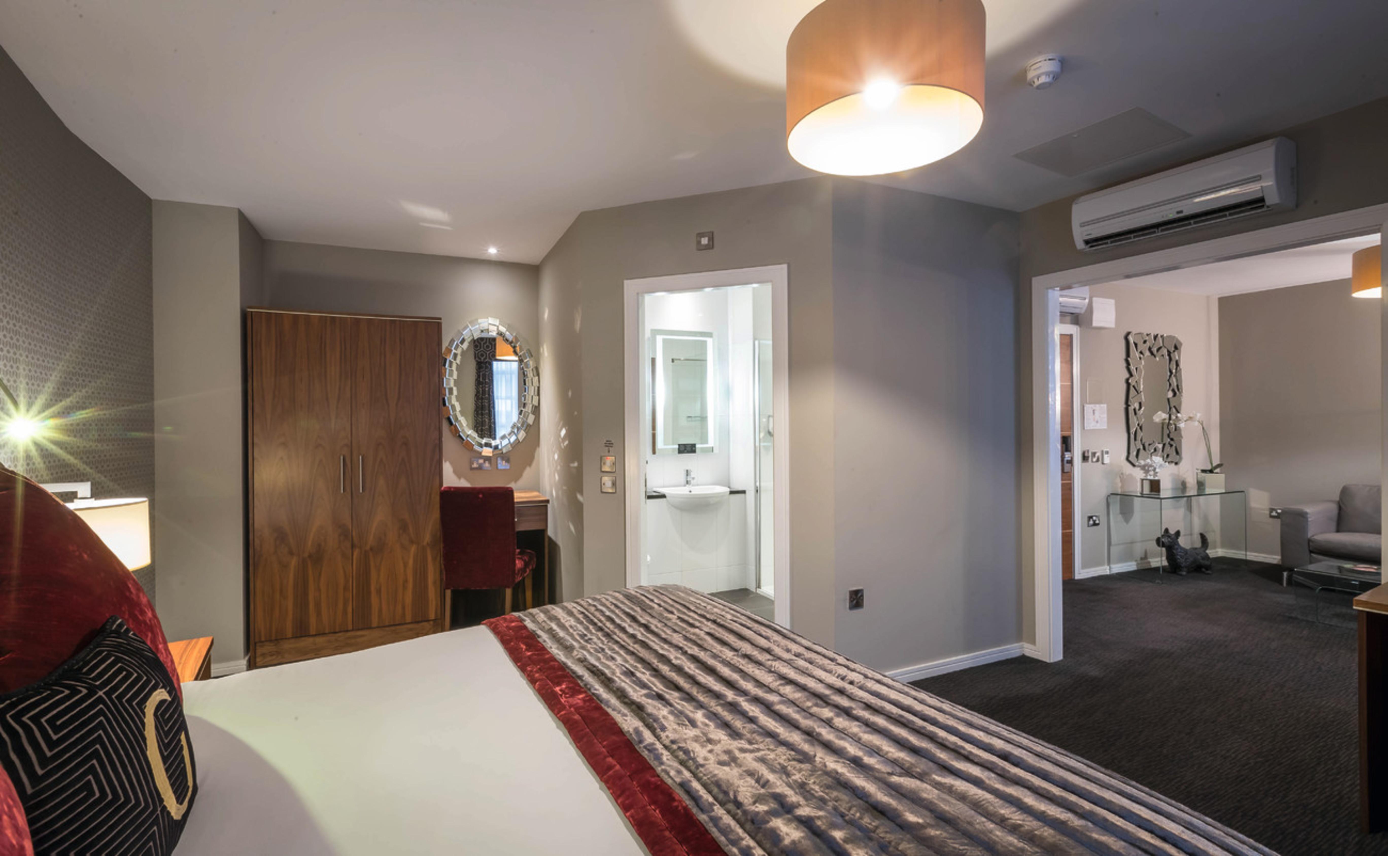 Riu Plaza The Gresham 4*