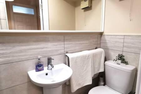 Appartement Private Patio Reliable Fast Wifi *