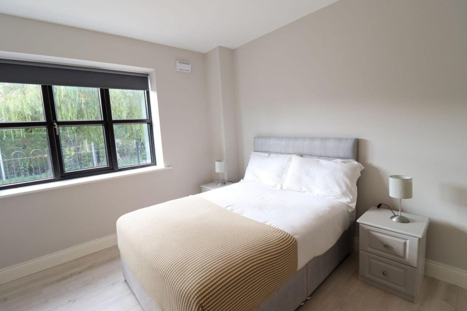 Inviting 2-bed In Appartement *