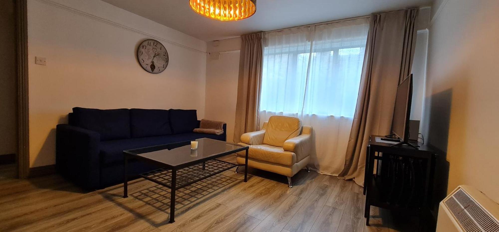 Exchange Apartment *