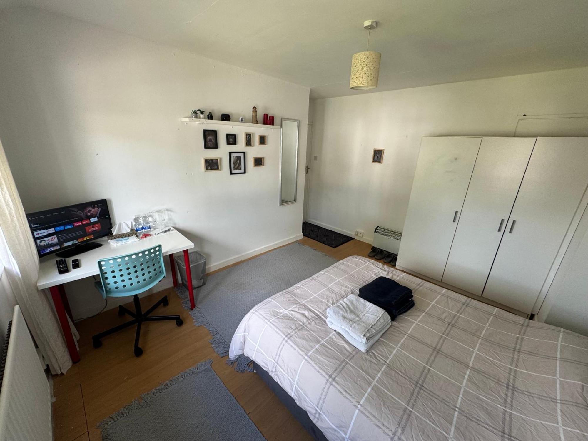 Economic Double Bed * Dublin