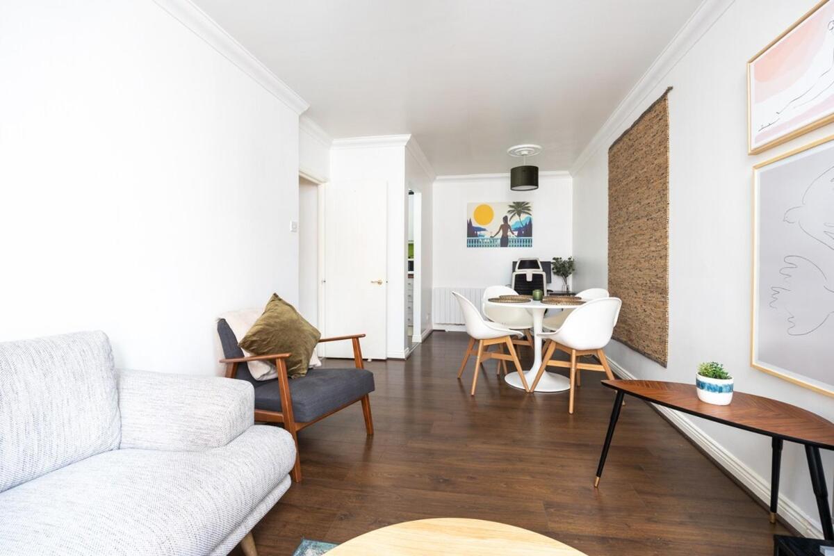 2br With Balcony Dublin