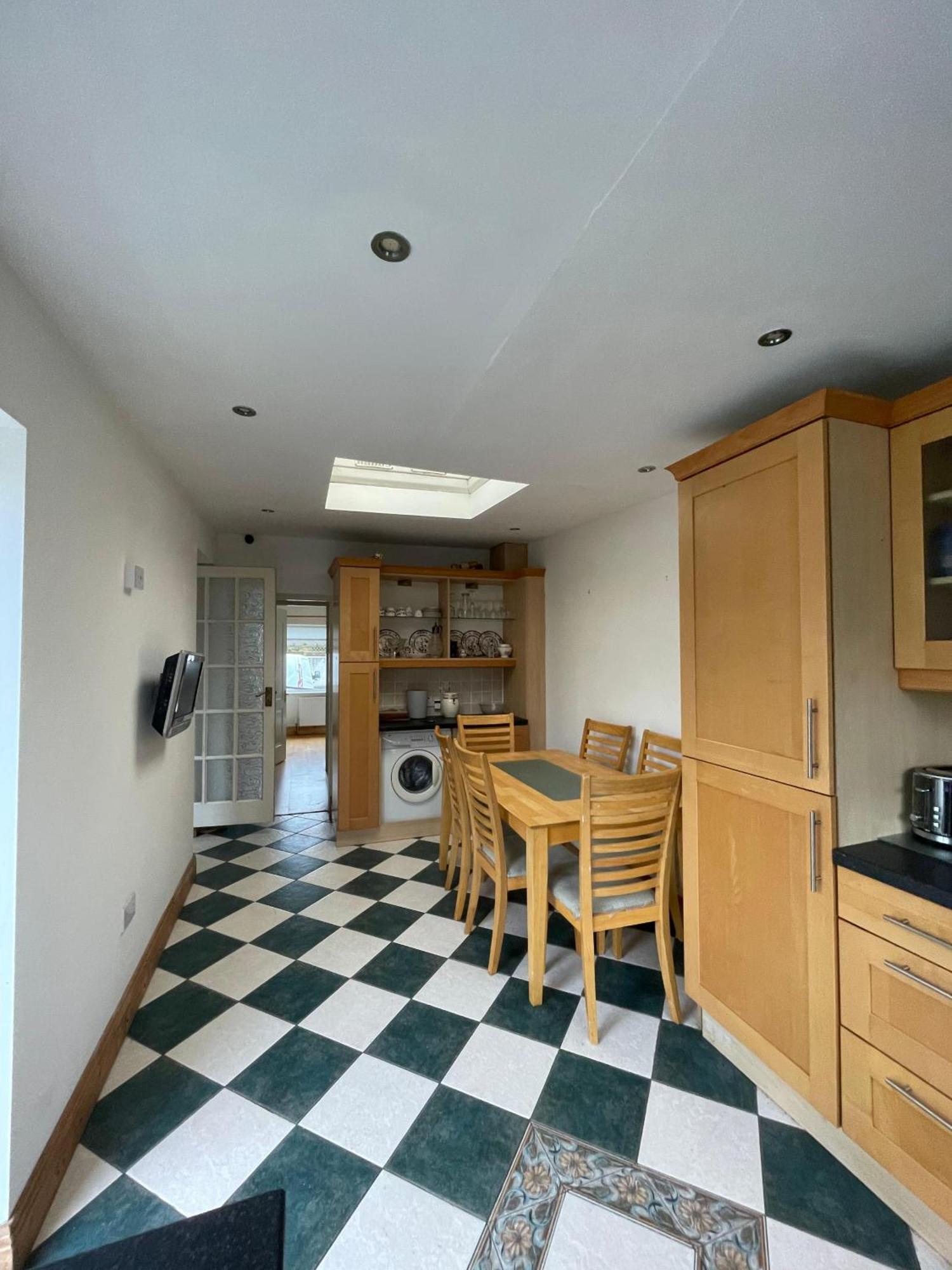 Superb Double Near Airport - 3 Gasthof