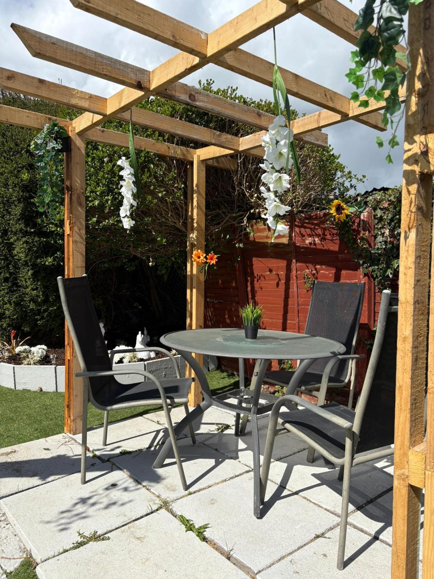 Gasthof Superb Double Near Airport - 3 Dublin