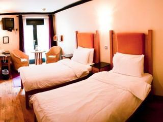 The Townhouse Hotel 3*