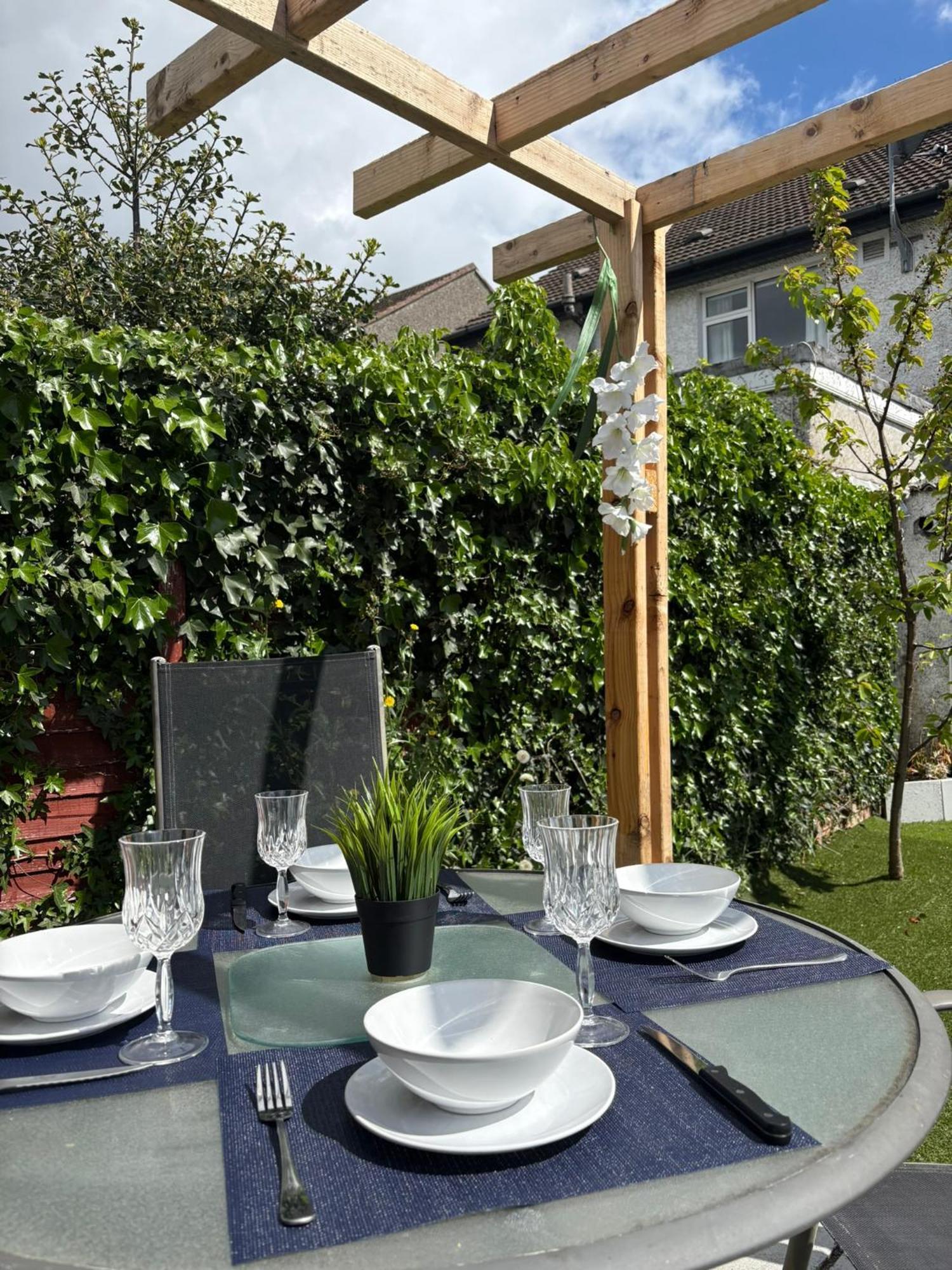Superb Double Near Airport - 3 Gasthof Dublin