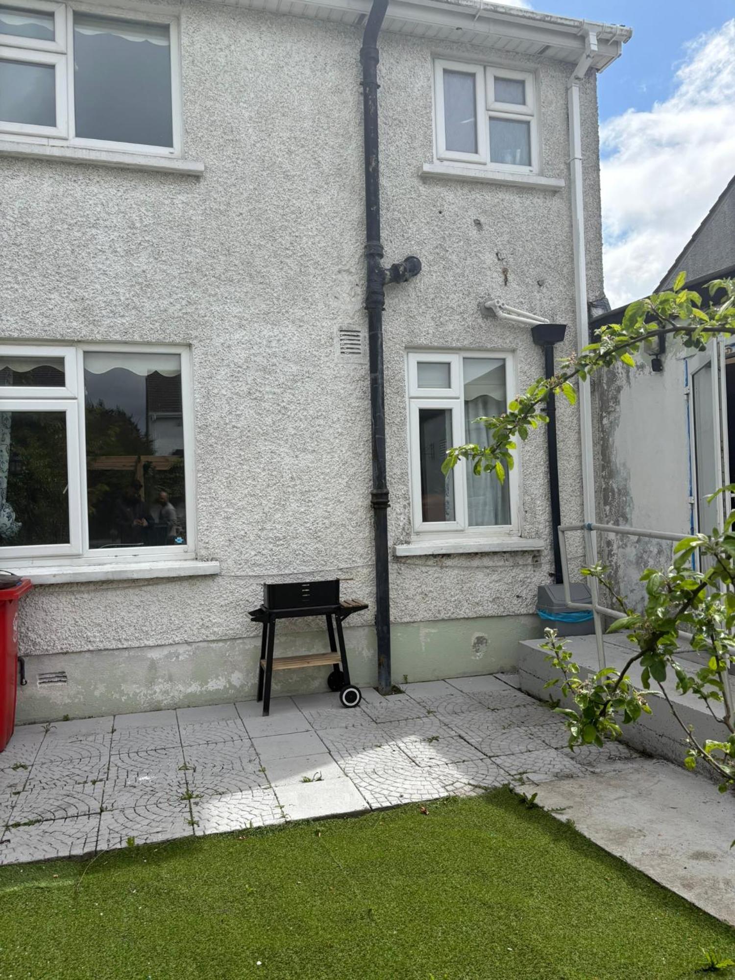 Superb Double Near Airport - 2 Guest house *