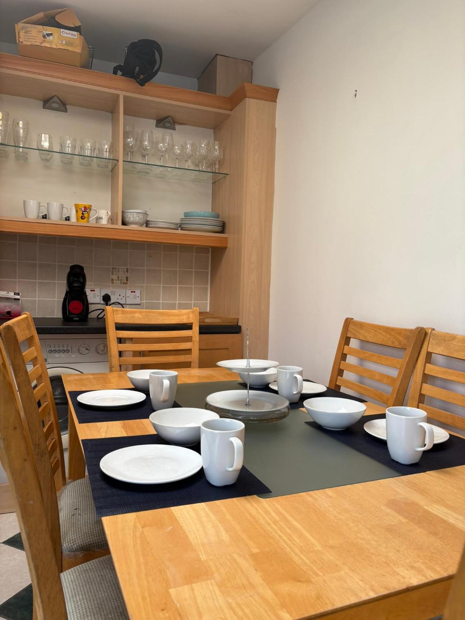 Superb Double Near Airport - 2 Guest house *