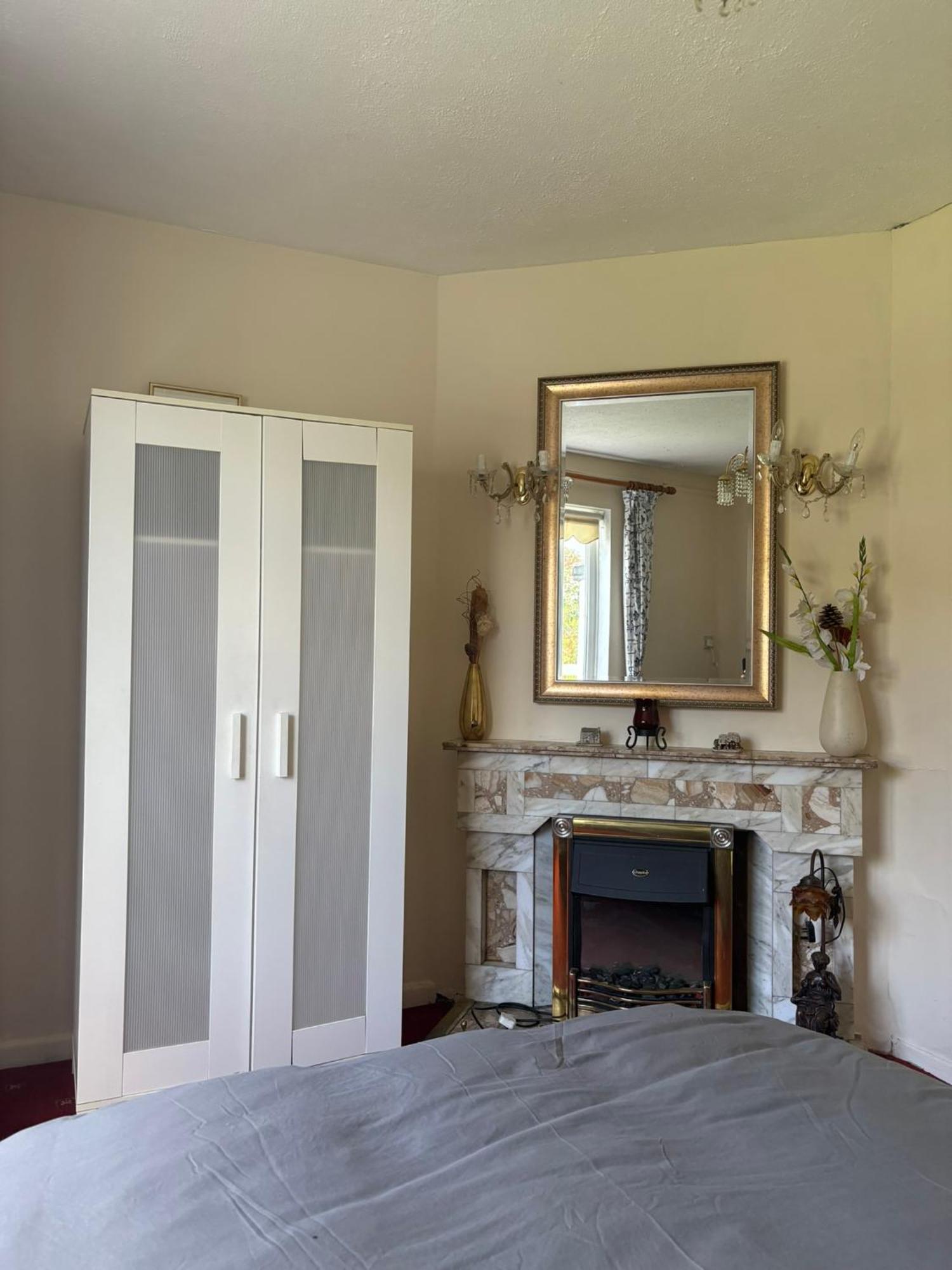Superb Double Near Airport - 2 * Dublin