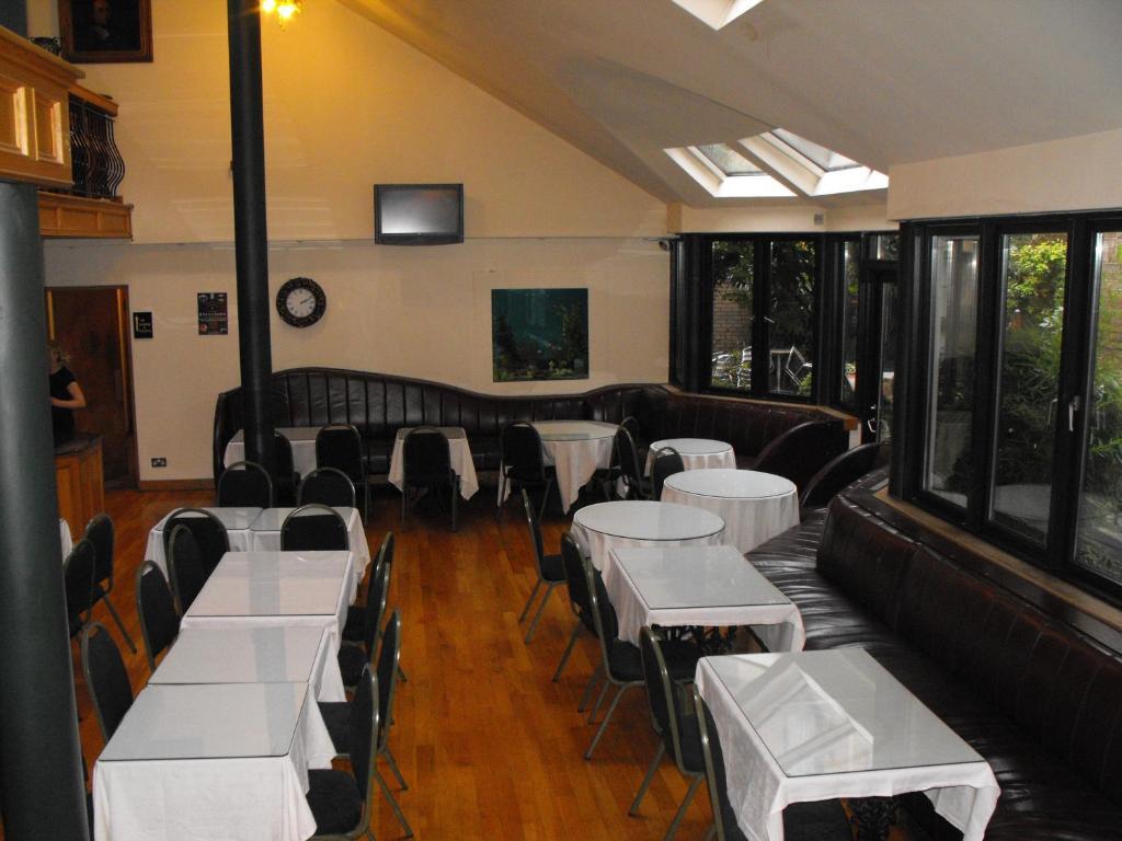 The Townhouse Hotel 3*