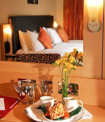 Hotel Academy Plaza 3*