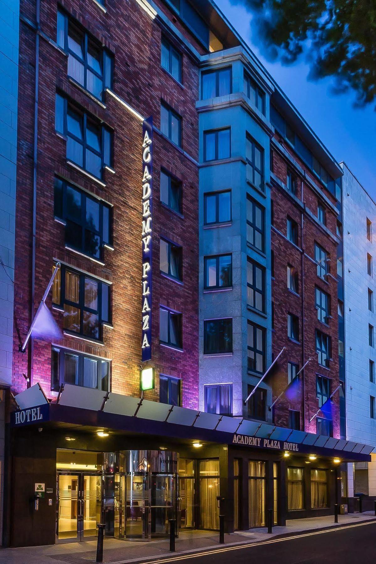 Hotel Academy Plaza