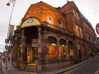 Avalon House Hostel