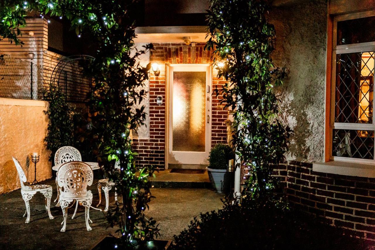 Bed & Breakfast Aaron Court Dublin