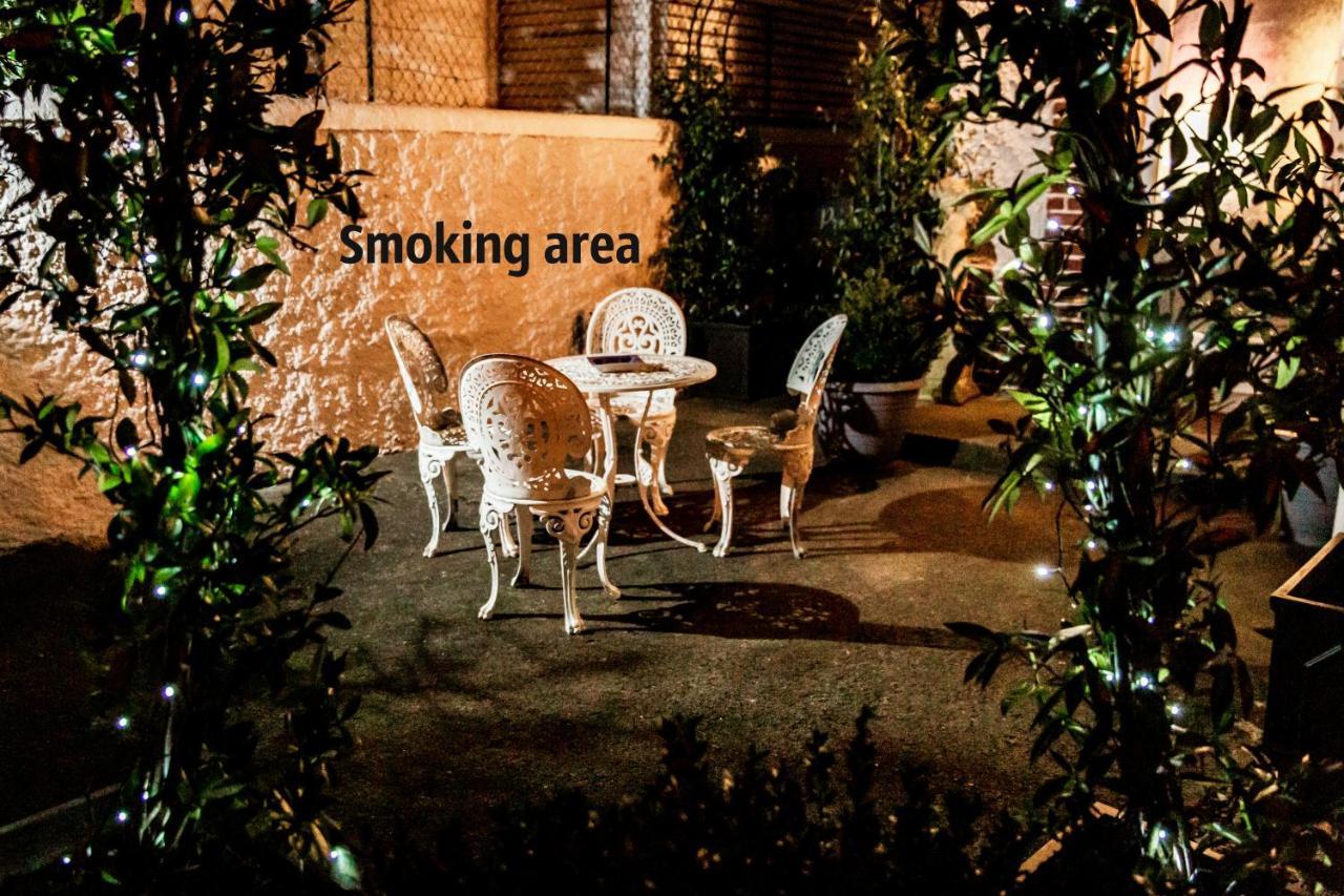 Aaron Court Bed & Breakfast
