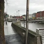 Central Dublin Flat In A Great Location
