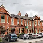 Egans House