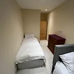Lovely Dublin Home - Just 15 Mins To City Centre