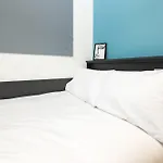 Chic Apartments And Private Bedrooms At Beckett House Near Dublin City Centre