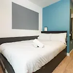 Chic Apartments And Private Bedrooms At Beckett House Near Dublin City Centre