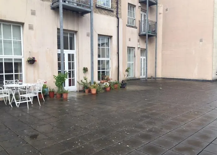 Capel Street Apartments
