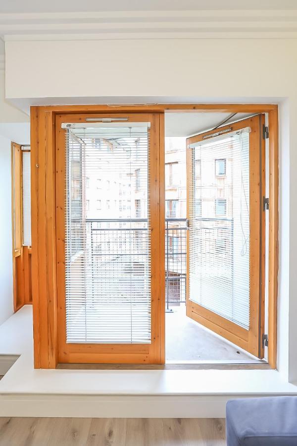 Ifsc Townhouse Apartments Apartment