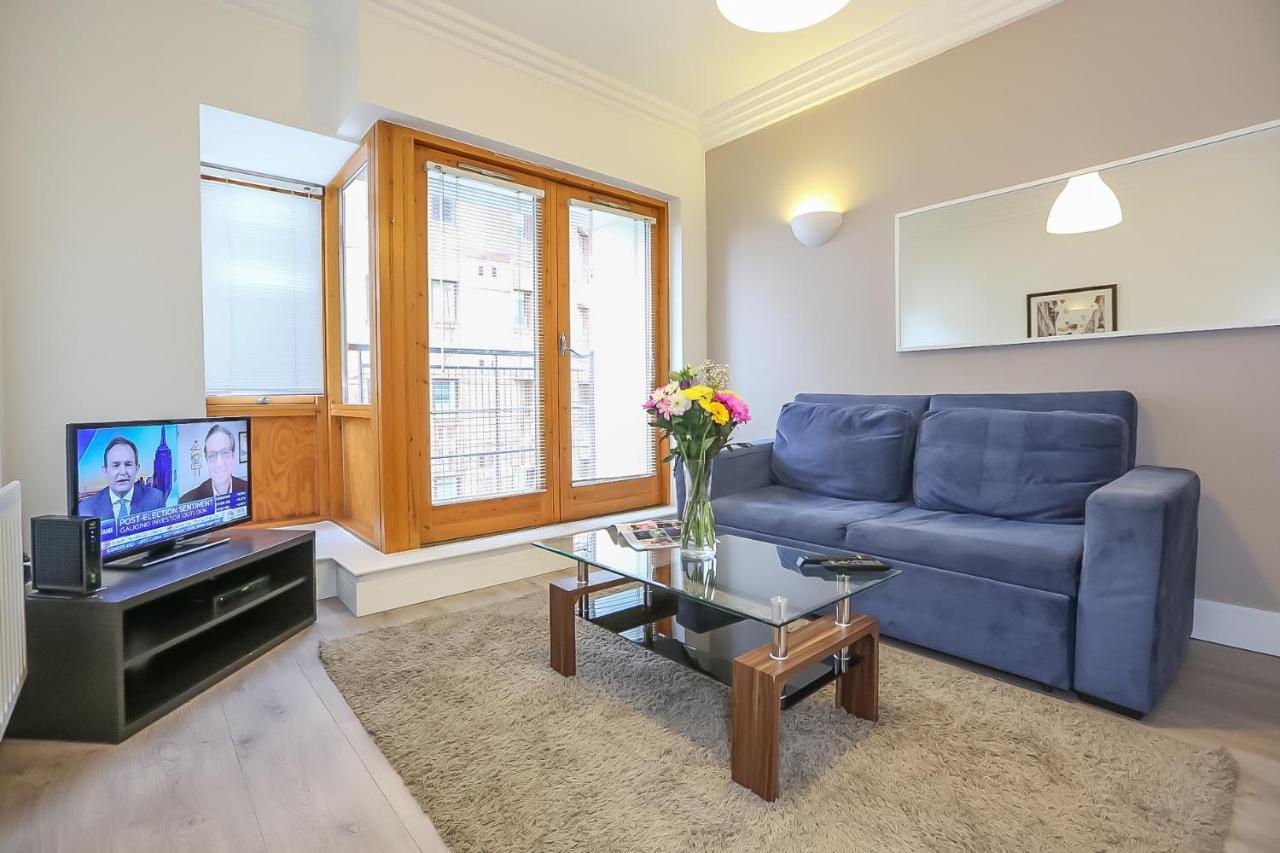 Ifsc Townhouse Apartments Apartment