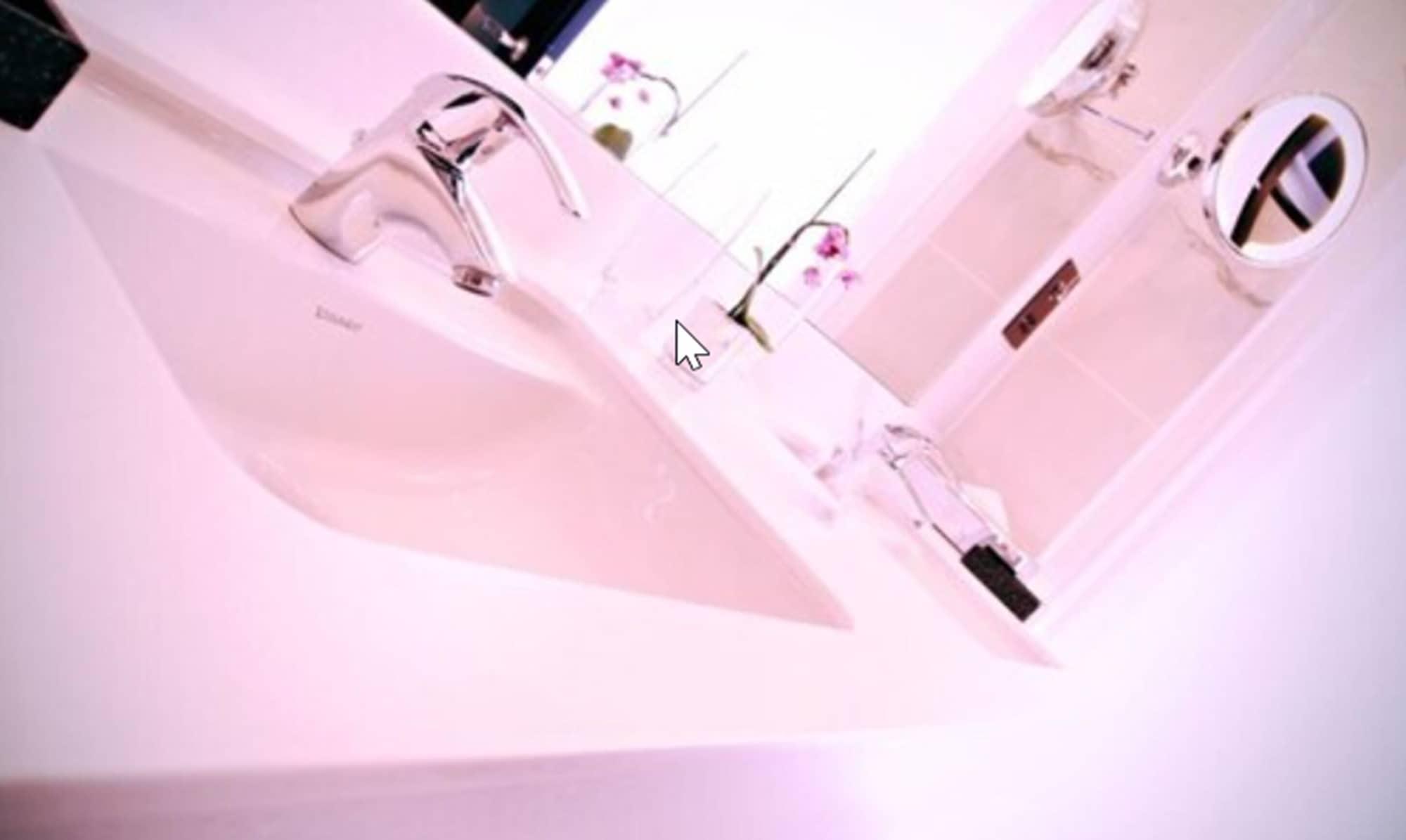 Hampton Hotel 4*