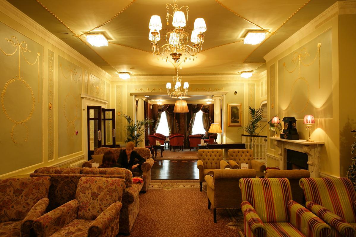Hotel Buswells 3*