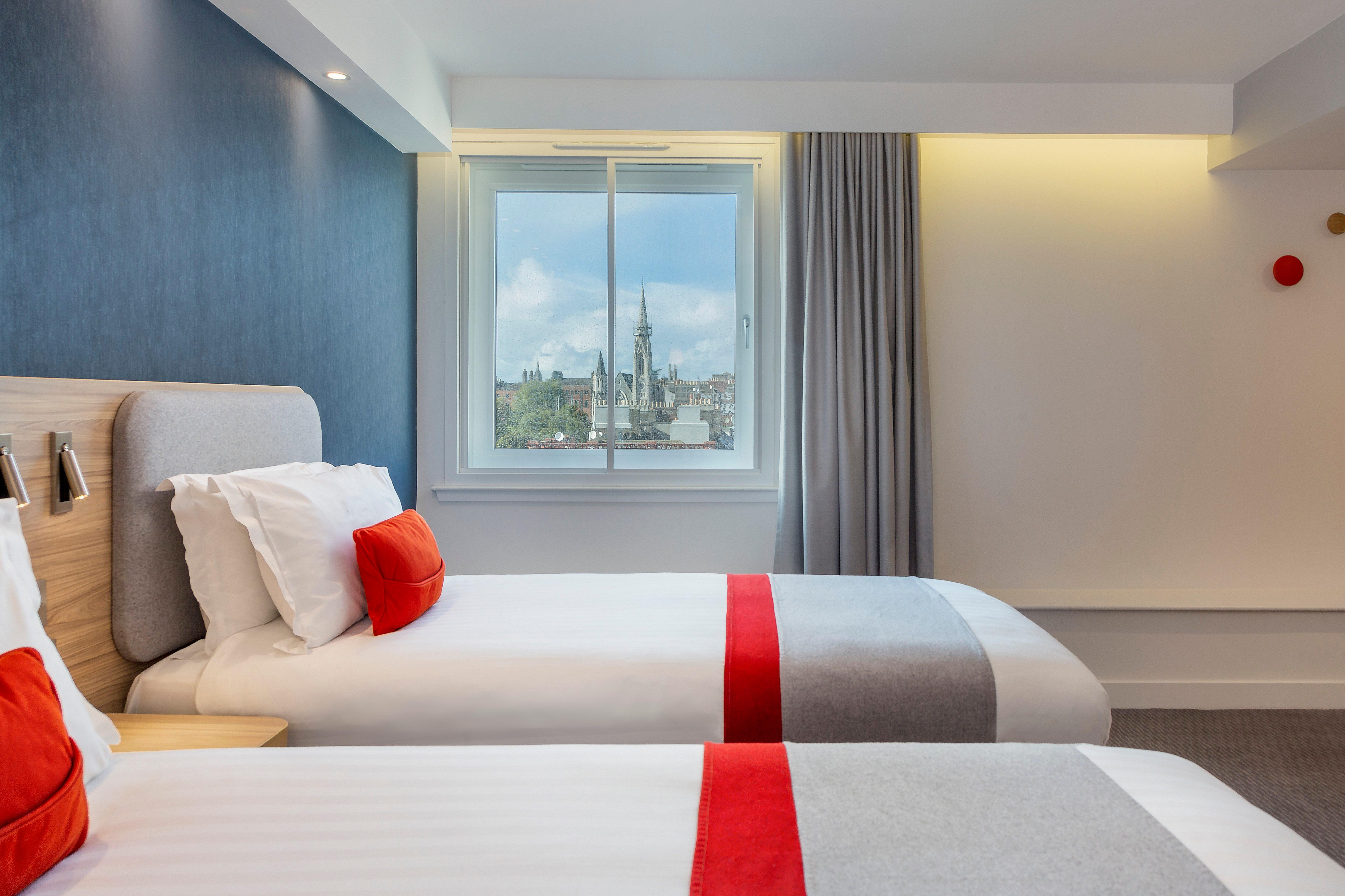 Hotel Express Centre By Ihg