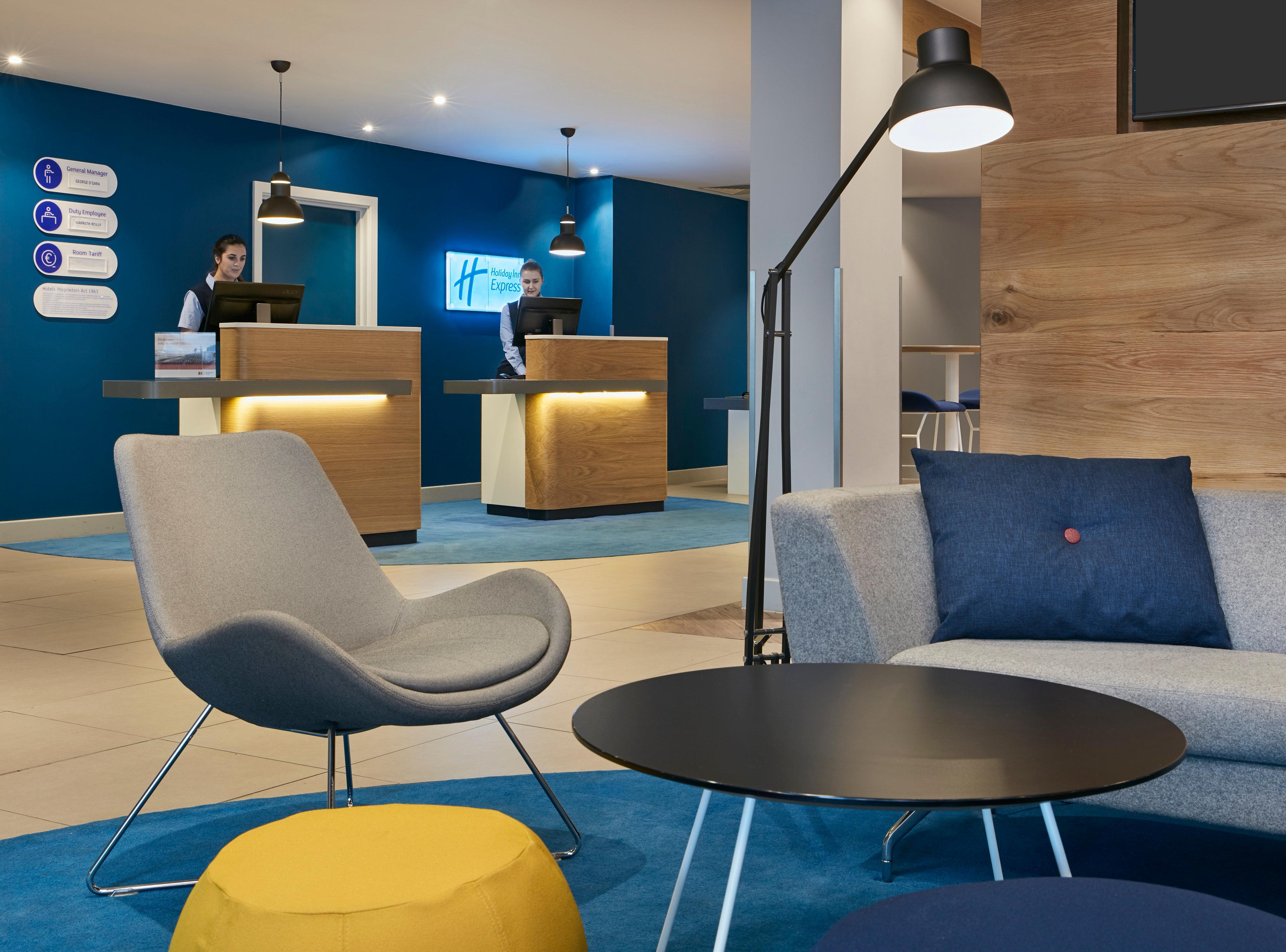 Hotel Express Centre By Ihg 3*