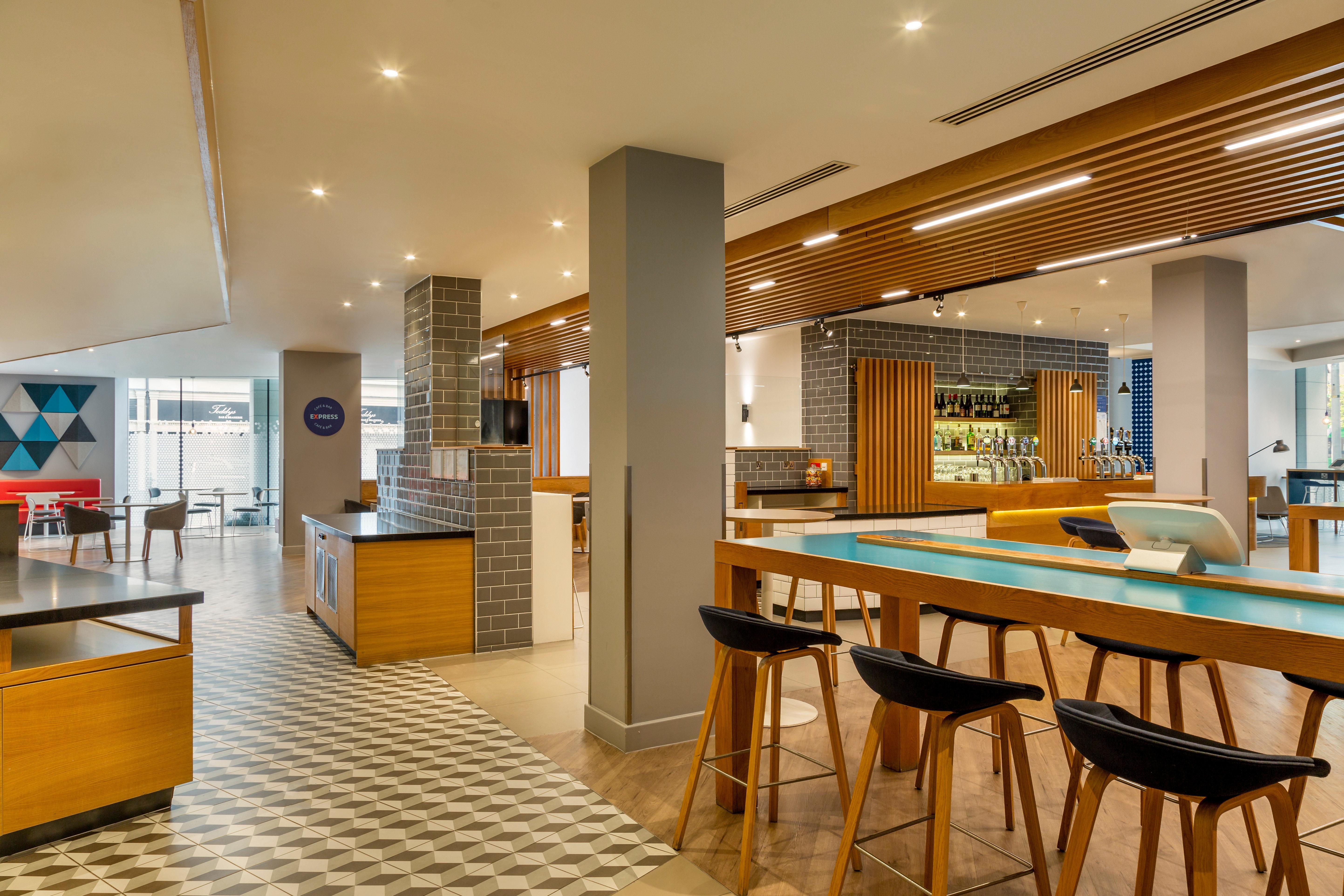 Express Centre By Ihg 3* Dublin