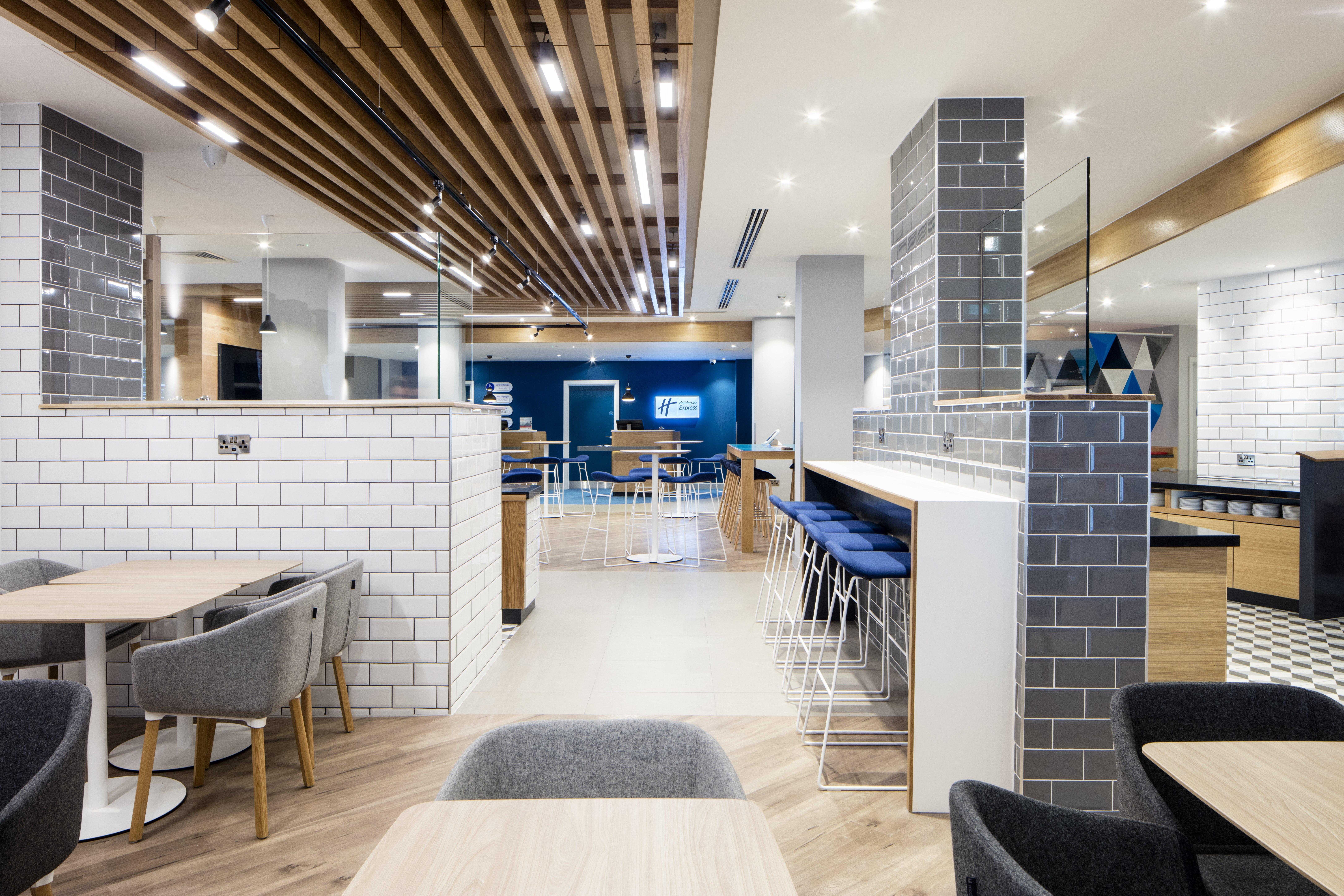 Express Centre By Ihg