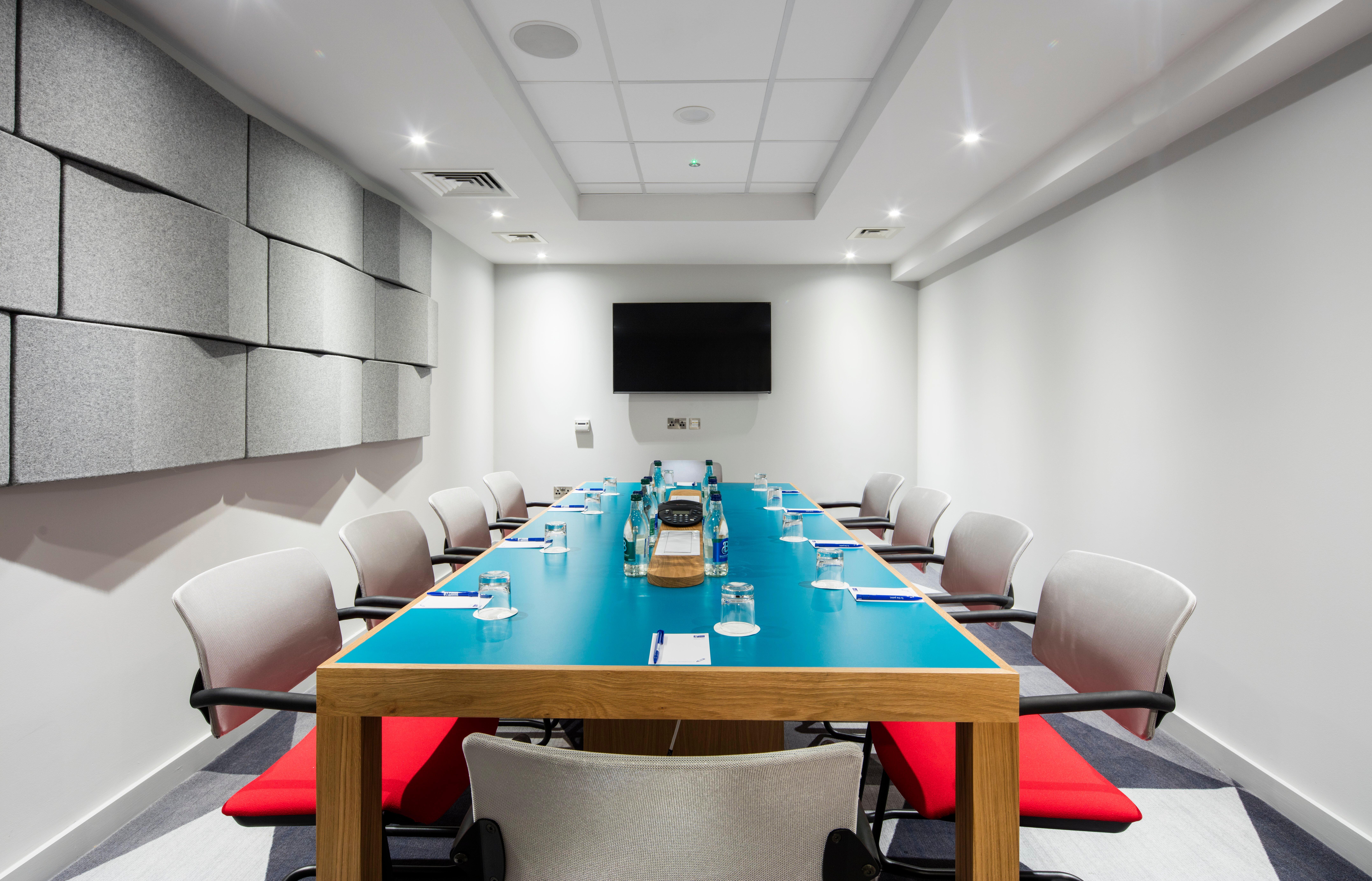 Express Centre By Ihg 3*