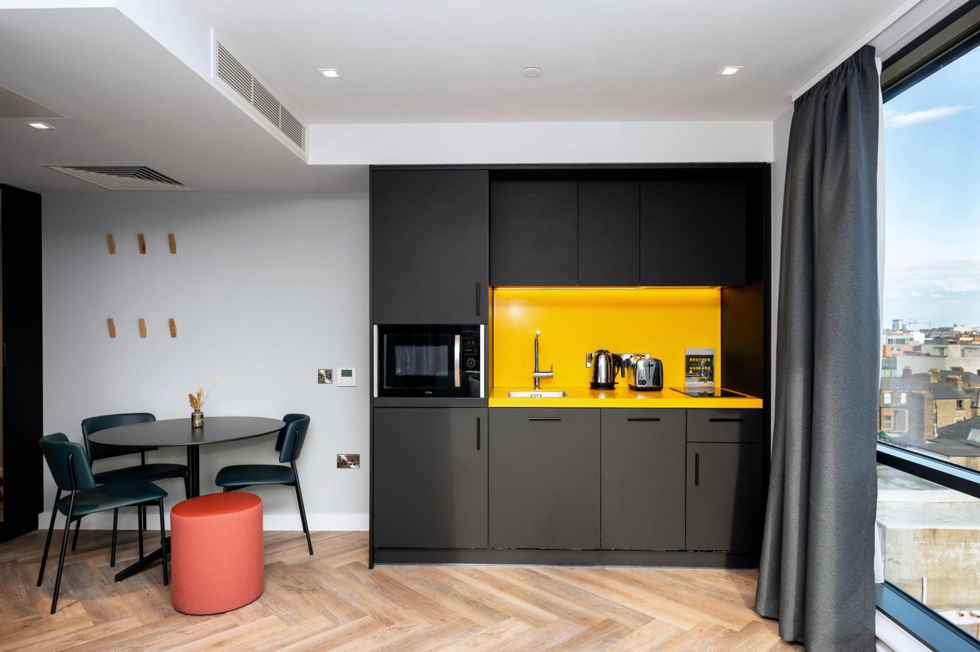 Aparthotel Staycity Centre