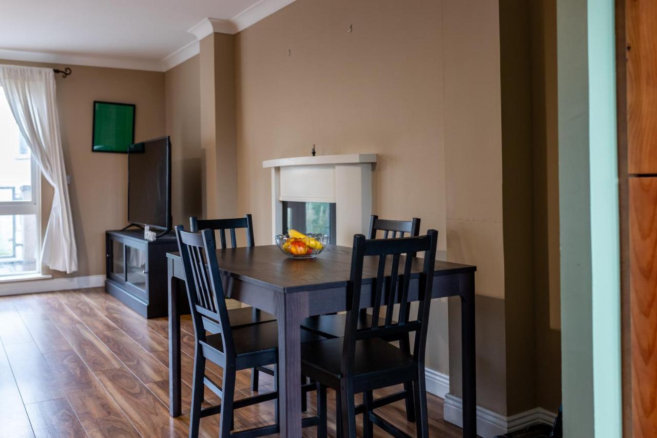 Orchard Way, Shared With An Amazing Double Bedroom With Ensuite Homestay Dublin