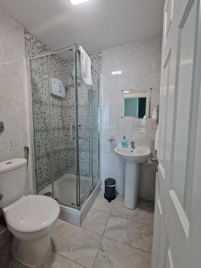 Lyndon Guest house *