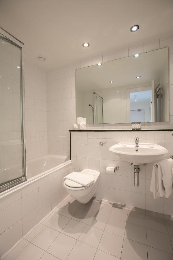 Ifsc Townhouse Apartments *