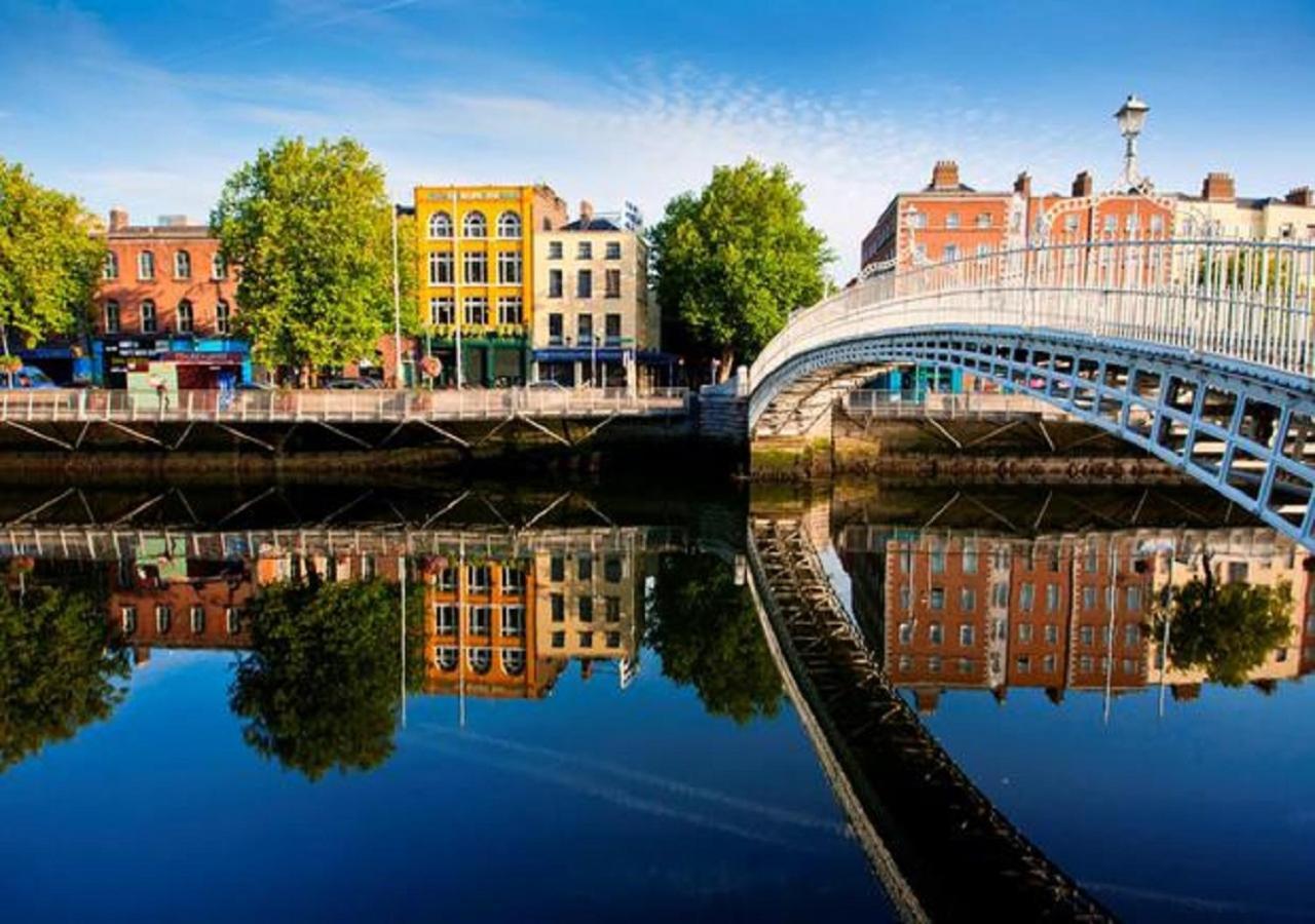 Merrion Square * Dublin