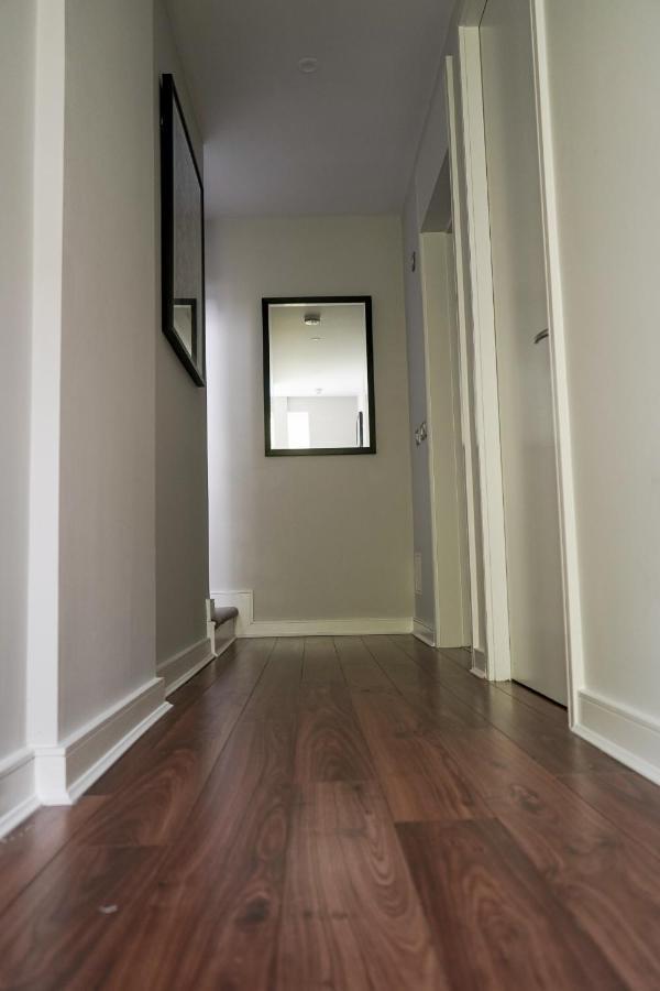 Charming Duplex In Grand Canal