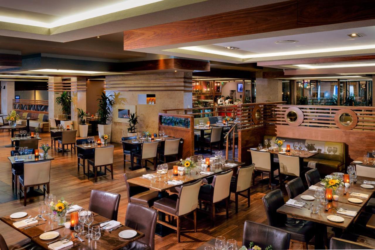 Camden Court 4*