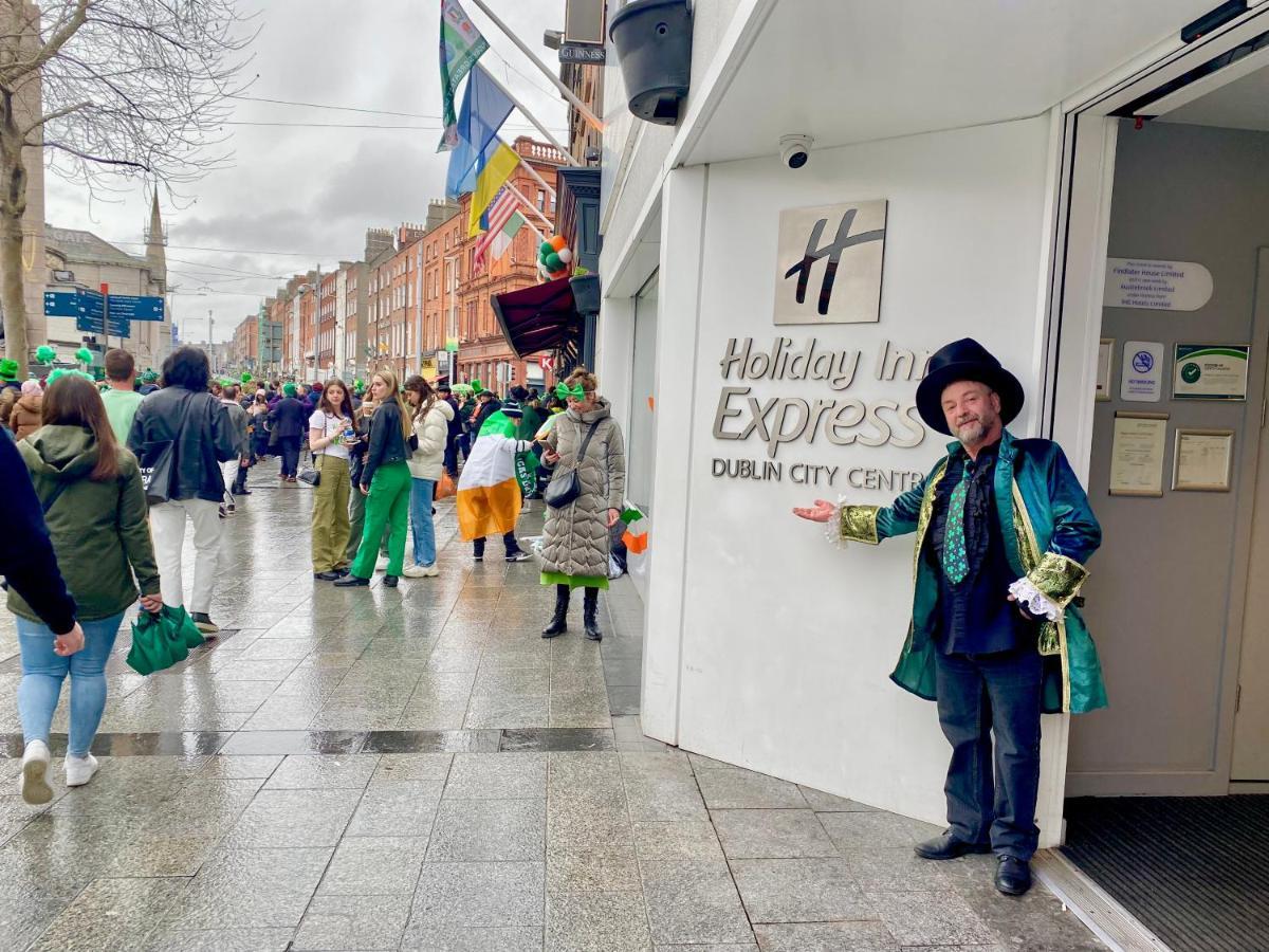 Express Centre By Ihg 3*